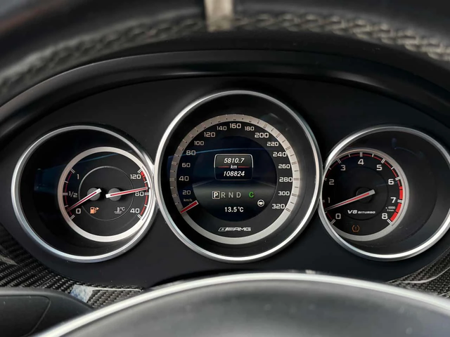 Mercedes-Benz CLS 63 AMG S * ОБДУХВАНЕ * H/K * KEYLESS * CARFAX - автомобили, коли, обяви за нови и употребявани 7