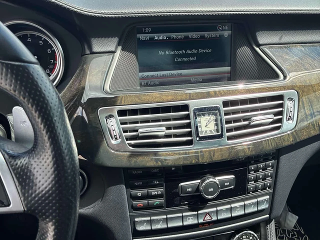 Mercedes-Benz CLS 63 AMG * FULLMAX* ГЛАВНО ПРЕДСТАВИТЕЛСТВО НА MERCEDES* - автомобили, коли, обяви за нови и употребявани 8