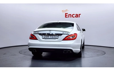 mercedes-benz-cls-63-amg - 2