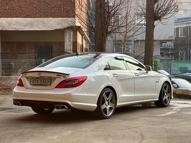 Mercedes-Benz CLS 63 AMG ОБДУХ| КАМЕРА| ОПЦИЯ ЗА ЛИЗИНГ - автомобили, коли, обяви за нови и употребявани 2