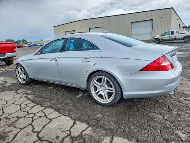 Mercedes-Benz CLS 63 AMG 6.3 AMG - автомобили, коли, обяви за нови и употребявани 9