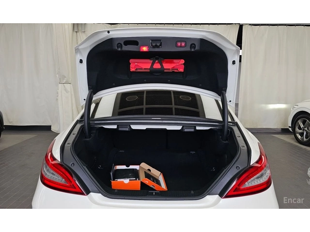 Mercedes-Benz CLS 63 AMG 4MATIC* HARMON* KARDON* ОБДУХВАНЕ* МАСАЖ* 360КАМЕР - автомобили, коли, обяви за нови и употребявани 15