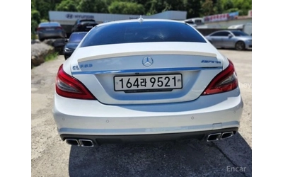 mercedes-benz-cls-63-amg - 2