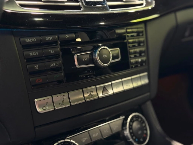 Mercedes-Benz CLS 63 AMG 4MATIC* КОЖА* ПОДГРЕВ* ОБДУХВ* BURMAST.* PANO* - автомобили, коли, обяви за нови и употребявани 7