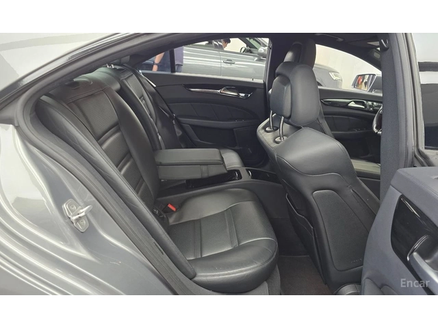 Mercedes-Benz CLS 63 AMG PERFORMANCE* PACAGE* ОБДУХВАНЕ* МАСАЖ* HARMON* KAR - автомобили, коли, обяви за нови и употребявани 14