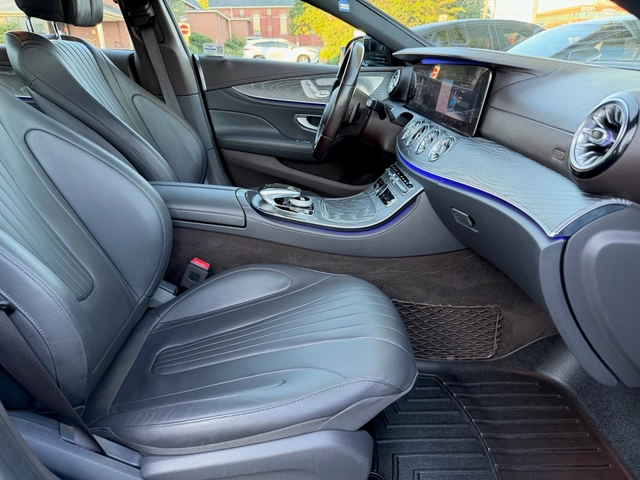 Mercedes-Benz CLS - автомобили, коли, обяви за нови и употребявани 10
