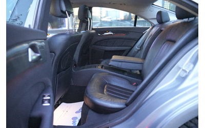Mercedes-Benz CLS CLS 500 4Matic AMG Line - автомобили, коли, обяви за нови и употребявани 12