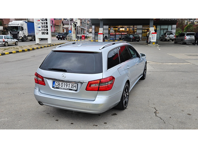 Mercedes-Benz E 200 2.0 Turbo AVANGARDE/KOJA/KLIMATRONIK/EURO-5 - автомобили, коли, обяви за нови и употребявани 4