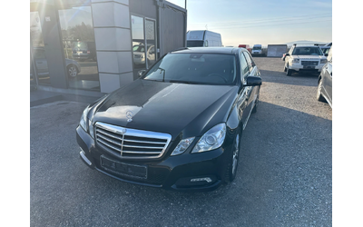 mercedes-benz-e-200 - 0