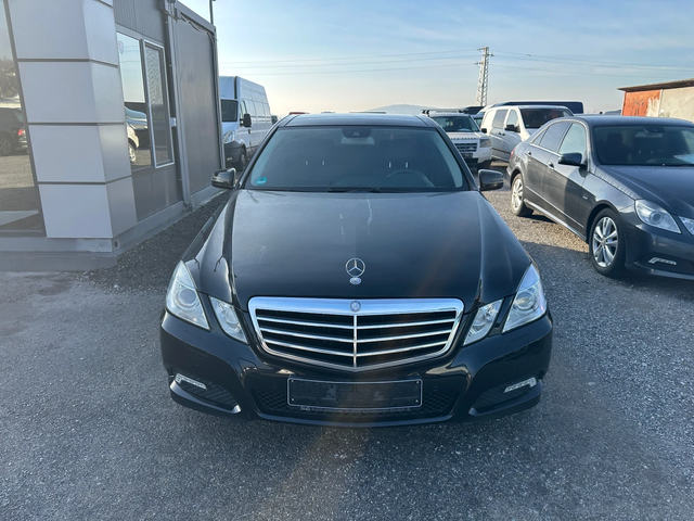 Mercedes-Benz E 200 AVANTGARDE* 184к.с* ПАНОРАМА* НАВИ - автомобили, коли, обяви за нови и употребявани 1