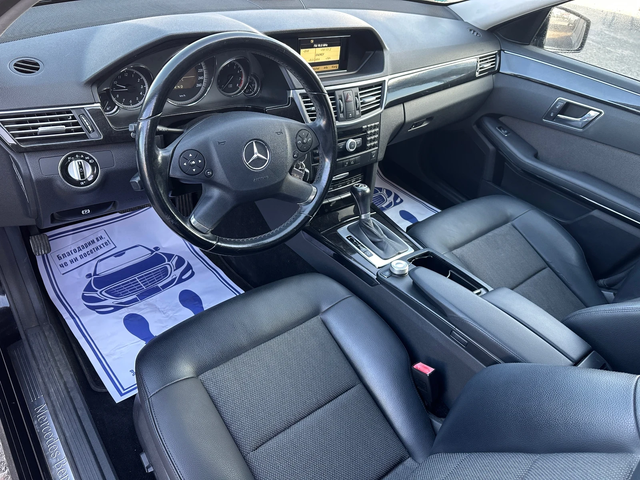 Mercedes-Benz E 200 AVANTGARDE* 184к.с* ПАНОРАМА* НАВИ - автомобили, коли, обяви за нови и употребявани 5