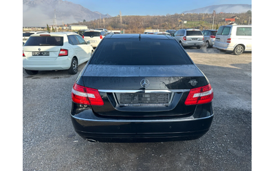 Mercedes-Benz E 200 AVANTGARDE* 184к.с* ПАНОРАМА* НАВИ - автомобили, коли, обяви за нови и употребявани 6