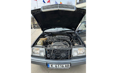 Mercedes-Benz E 200 - автомобили, коли, обяви за нови и употребявани 13
