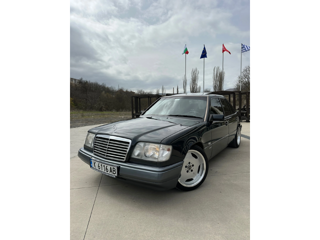 Mercedes-Benz E 200 - автомобили, коли, обяви за нови и употребявани 16
