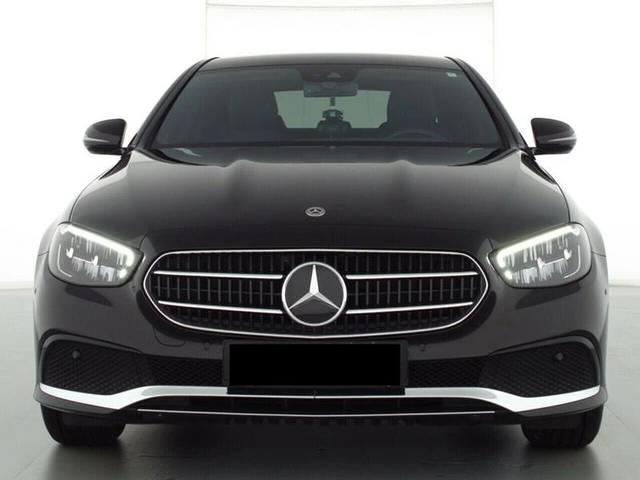 Mercedes-Benz E 200 Avantgarde - автомобили, коли, обяви за нови и употребявани 3