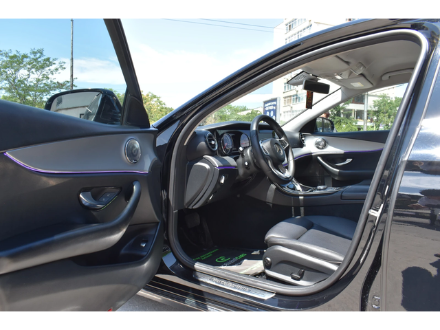 Mercedes-Benz E 200 - автомобили, коли, обяви за нови и употребявани 7