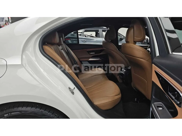 Mercedes-Benz E 200 - автомобили, коли, обяви за нови и употребявани 15