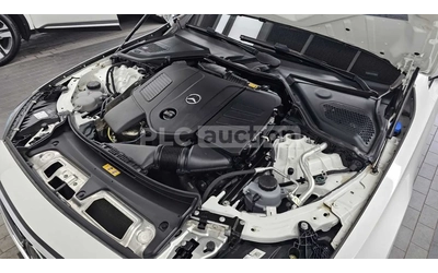 Mercedes-Benz E 200 - автомобили, коли, обяви за нови и употребявани 16