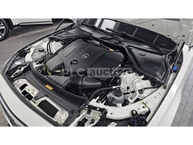 Mercedes-Benz E 200 - автомобили, коли, обяви за нови и употребявани 16