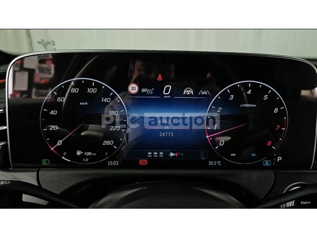Mercedes-Benz E 200 - автомобили, коли, обяви за нови и употребявани 9