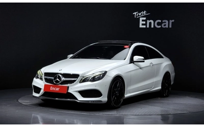 mercedes-benz-e-200 - 0