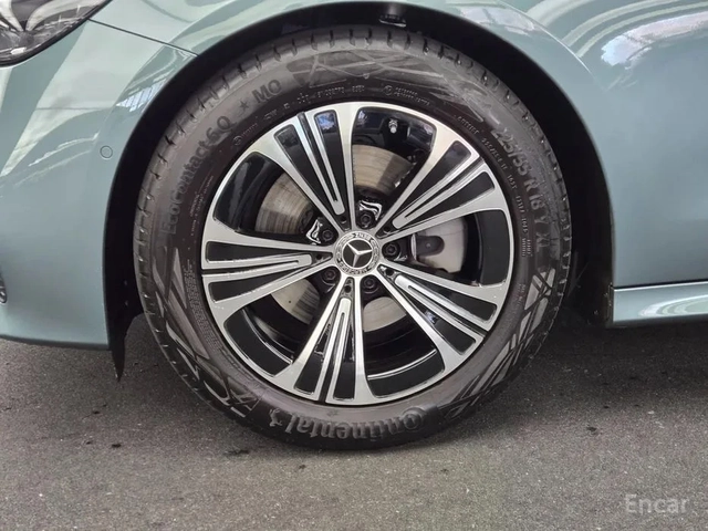Mercedes-Benz E 200 360| BLIND SPOT| ПАНО| ПОДГРЕВ| ОБДУХВАНЕ - автомобили, коли, обяви за нови и употребявани 4