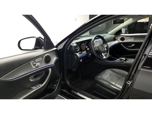 Mercedes-Benz E 200 - автомобили, коли, обяви за нови и употребявани 4