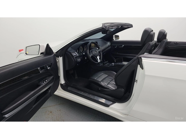 Mercedes-Benz E 200 Cabriolet* КОЖА* НАВИ* КАМЕРА - автомобили, коли, обяви за нови и употребявани 7
