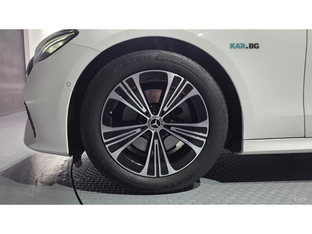 Mercedes-Benz E 200 ДИСТРОНИК* ПАМЕТ* ОБДУХВАНЕ* 4 ПОДГРЕВА* 360 КАМ - автомобили, коли, обяви за нови и употребявани 4