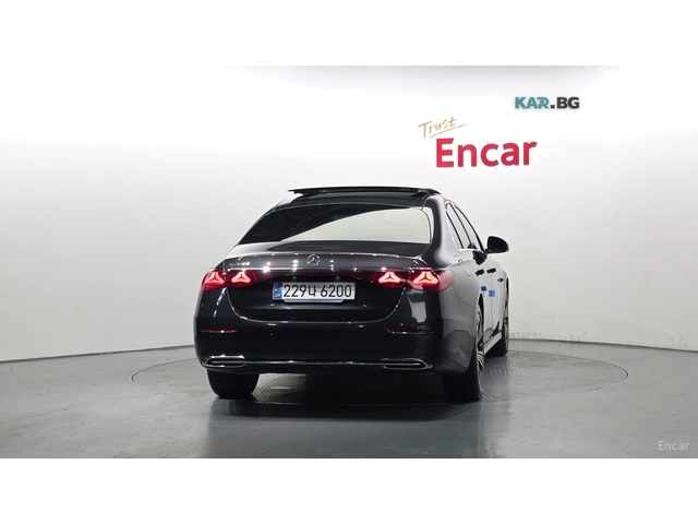 Mercedes-Benz E 200 ОБДУХВАНЕ* ПАМЕТ* 360 КАМЕРА* ДИСТРОНИК* - автомобили, коли, обяви за нови и употребявани 3