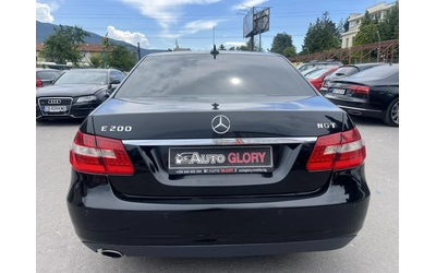 mercedes-benz-e-200 - 4