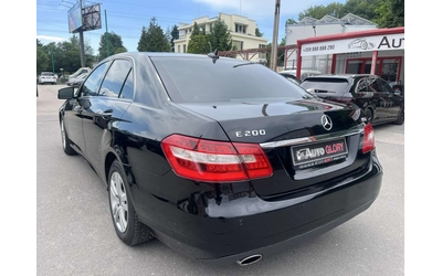 mercedes-benz-e-200 - 5