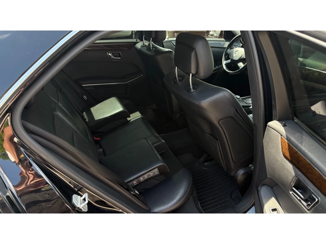 Mercedes-Benz E 200 benz/metan CNG - автомобили, коли, обяви за нови и употребявани 8