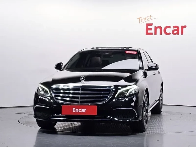 Mercedes-Benz E 200 - САМО 30% АВАНС - автомобили, коли, обяви за нови и употребявани 1