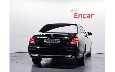 mercedes-benz-e-200 - 2