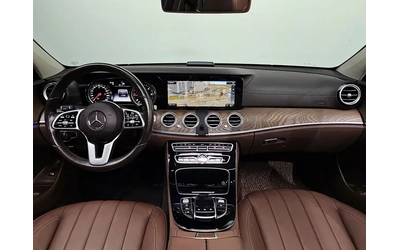 mercedes-benz-e-200 - 5
