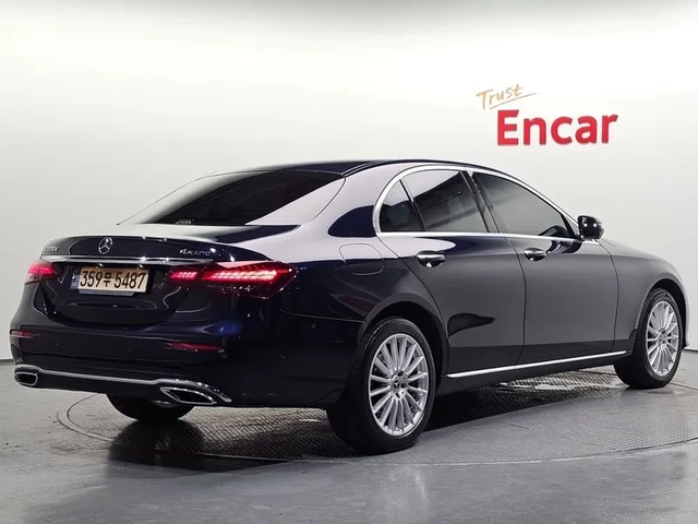 Mercedes-Benz E 200 - САМО 30% АВАНС - автомобили, коли, обяви за нови и употребявани 1