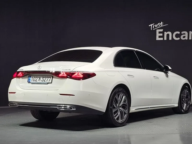 Mercedes-Benz E 200 - САМО 30% АВАНС - автомобили, коли, обяви за нови и употребявани 1