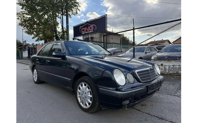 mercedes-benz-e-200 - 0