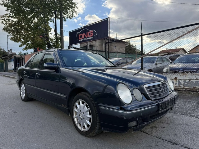 Mercedes-Benz E 200 GPL EURO3 - автомобили, коли, обяви за нови и употребявани 0