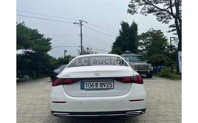 mercedes-benz-e-200 - 5