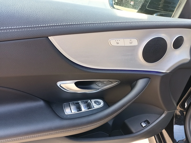 Mercedes-Benz E 220 COUPE - автомобили, коли, обяви за нови и употребявани 14