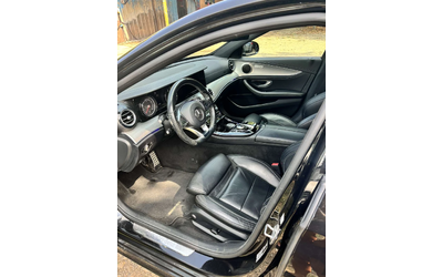 mercedes-benz-e-220 - 4