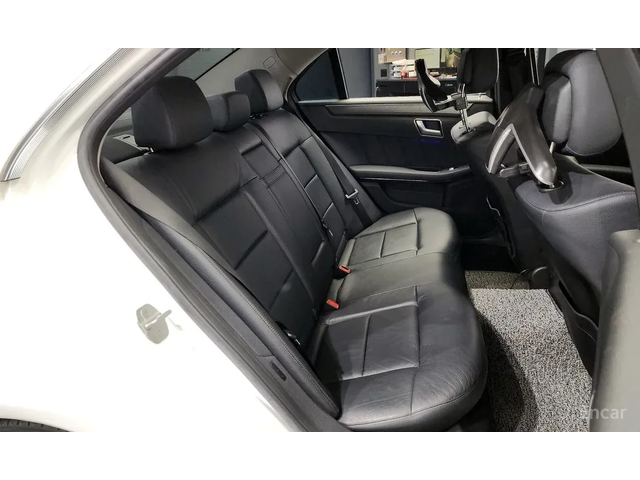 Mercedes-Benz E 220 E-Class W212 E220 CDI Avantgarde - автомобили, коли, обяви за нови и употребявани 11