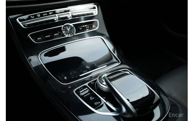 Mercedes-Benz E 220 E Class W213 E220D Avantgarde - автомобили, коли, обяви за нови и употребявани 10