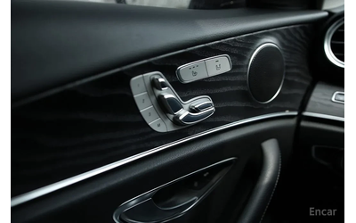 Mercedes-Benz E 220 E Class W213 E220D Avantgarde - автомобили, коли, обяви за нови и употребявани 11