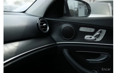 Mercedes-Benz E 220 E Class W213 E220D Avantgarde - автомобили, коли, обяви за нови и употребявани 12