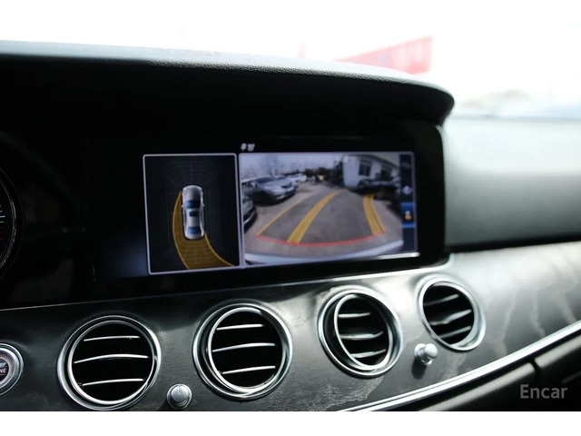 Mercedes-Benz E 220 E Class W213 E220D Avantgarde - автомобили, коли, обяви за нови и употребявани 9