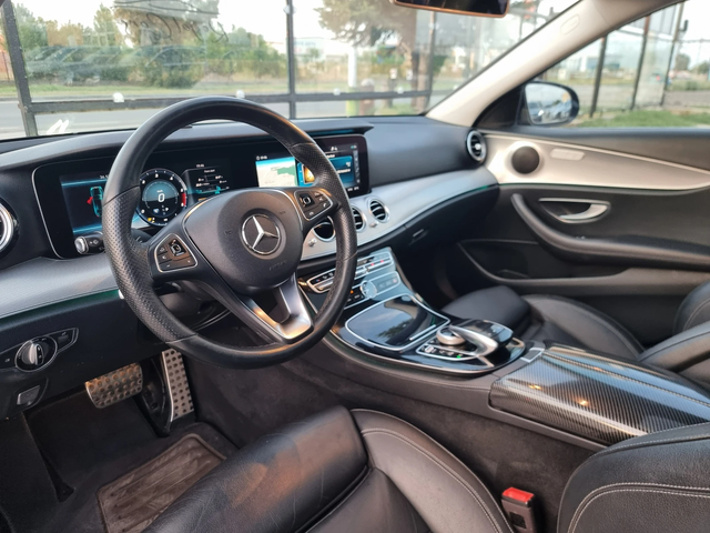 Mercedes-Benz E 220 BRABUS // 360 камера //DISTRONIC PLUS - автомобили, коли, обяви за нови и употребявани 9