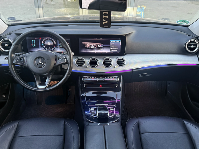 Mercedes-Benz E 220 AMG Edition * Camera * - автомобили, коли, обяви за нови и употребявани 13